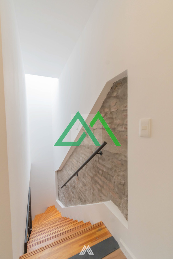 Apartamento ID.44 - Venta de espectacular duplex de dos dormitorios en Tres Cruces ANV