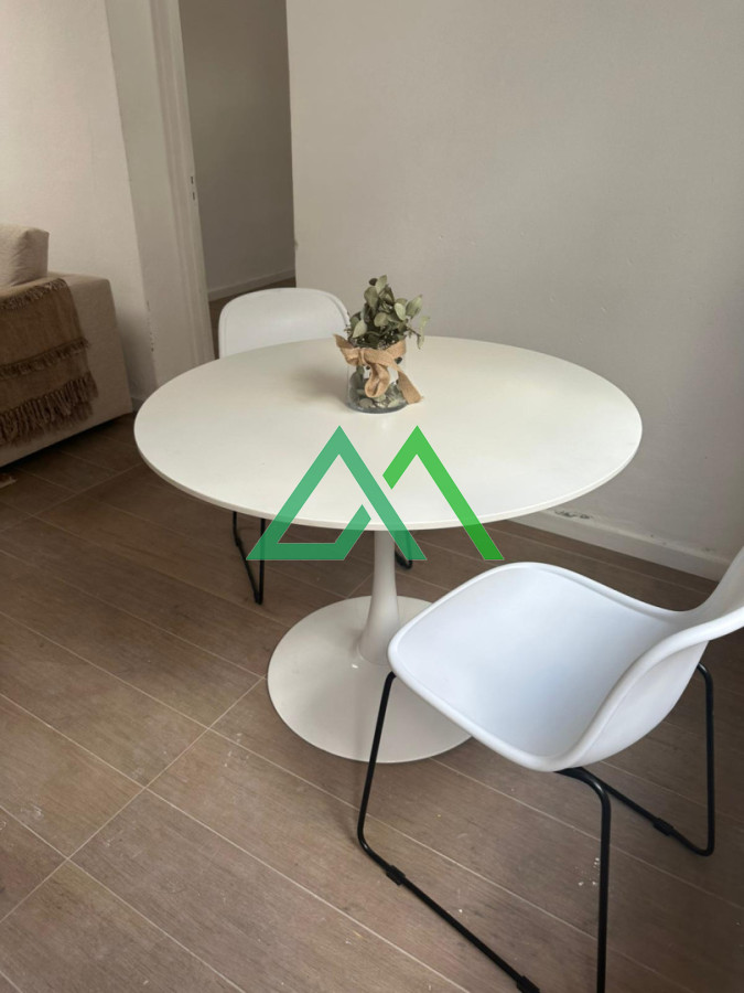 Apartamento ID.95 - Venta de apto de dos dormitorios por pasillo a metros de Montevideo Shoping