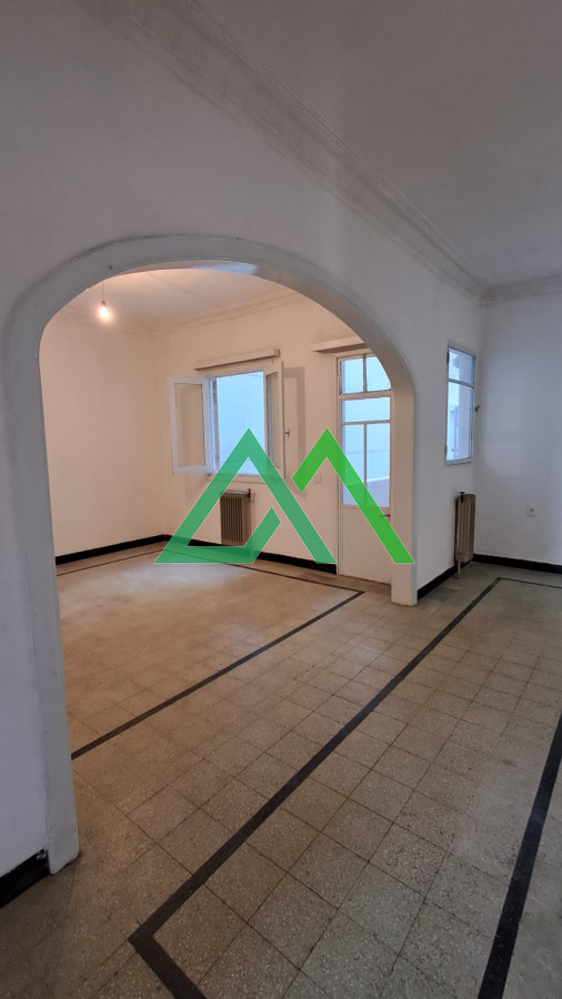 Apartamento ID.99 - ALQUILER APTO 3 DORMITORIOS + SERVICIO