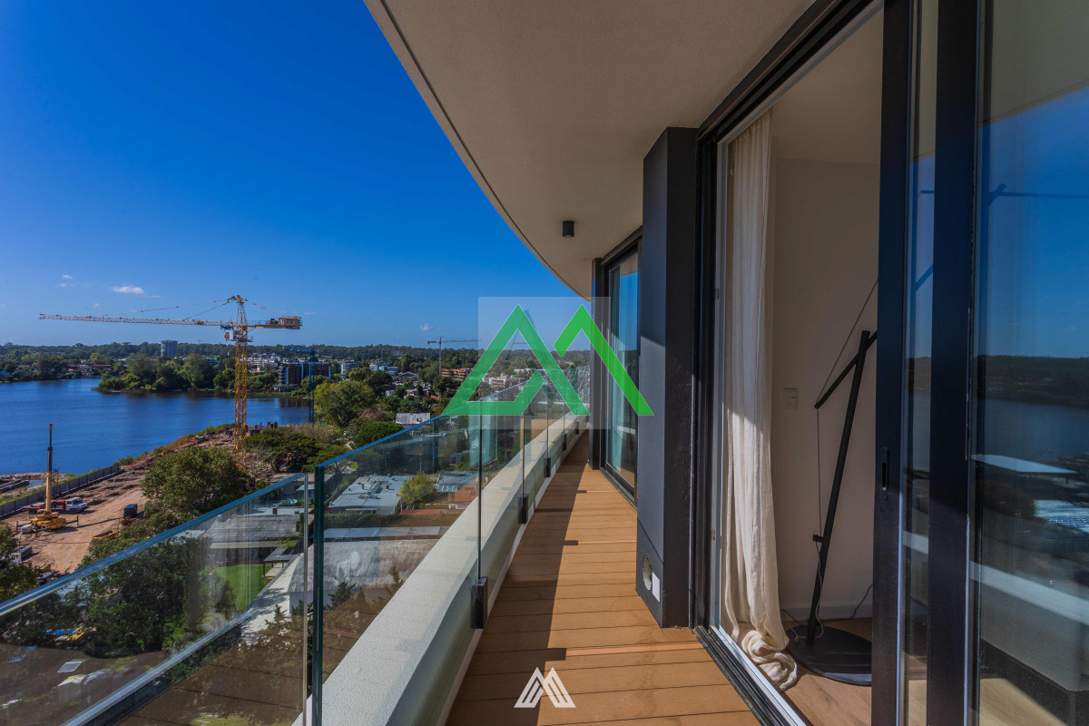 Apartamento ID.49 - Venta de apto de 3 dormitorios y doble garaje, en Carrasco Este