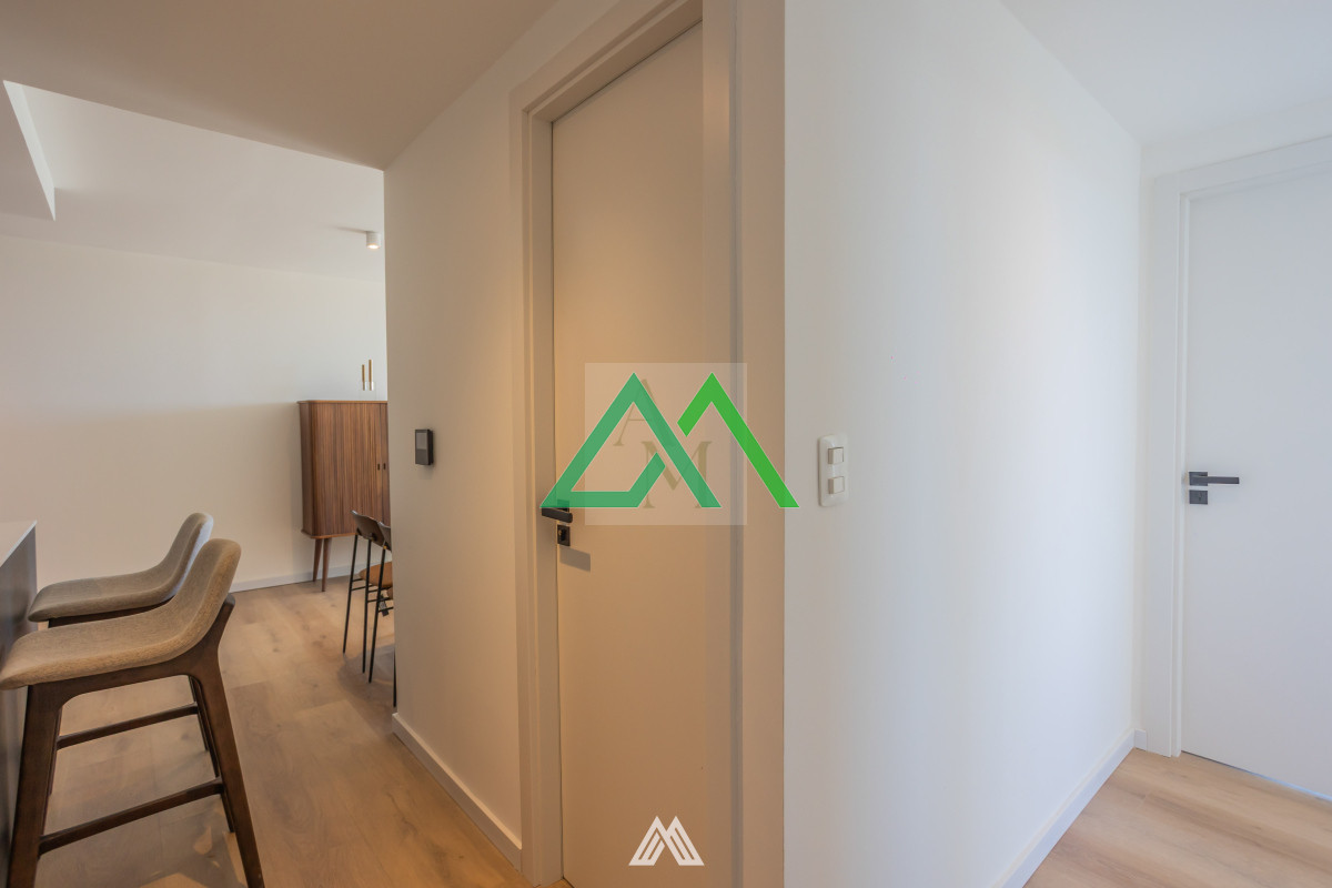 Apartamento ID.49 - Venta de apto de 3 dormitorios y doble garaje, en Carrasco Este