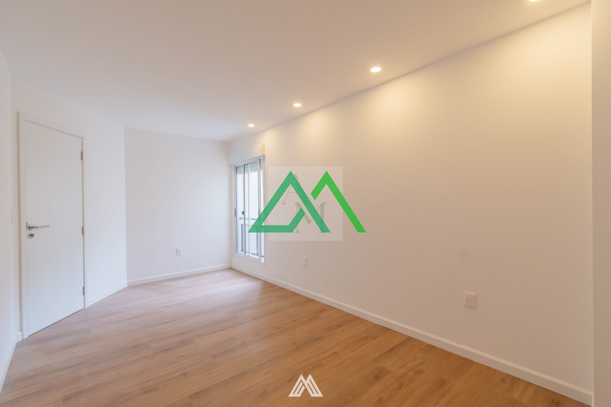 Apartamento ID.44 - Venta de espectacular duplex de dos dormitorios en Tres Cruces ANV