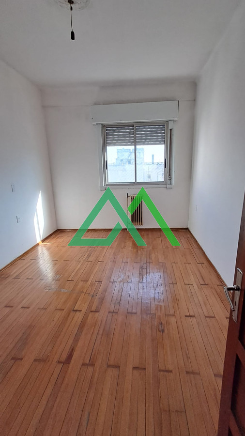 Apartamento ID.99 - ALQUILER APTO 3 DORMITORIOS + SERVICIO
