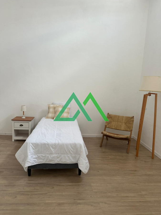 Apartamento ID.95 - Venta de apto de dos dormitorios por pasillo a metros de Montevideo Shoping