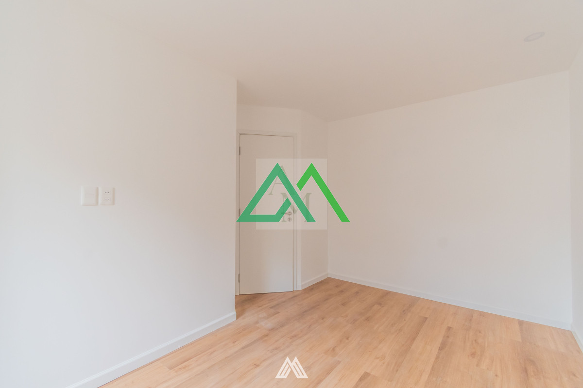 Apartamento ID.44 - Venta de espectacular duplex de dos dormitorios en Tres Cruces ANV