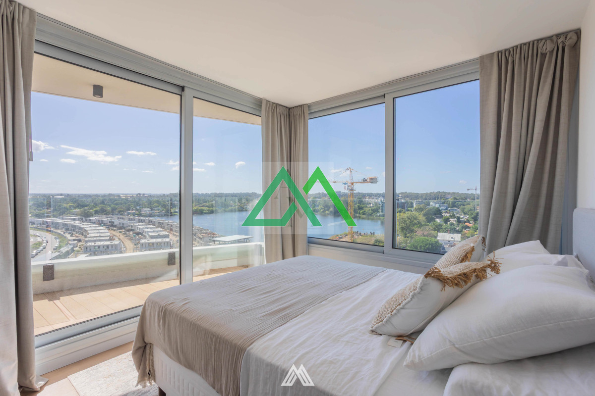 Apartamento ID.49 - Venta de apto de 3 dormitorios y doble garaje, en Carrasco Este