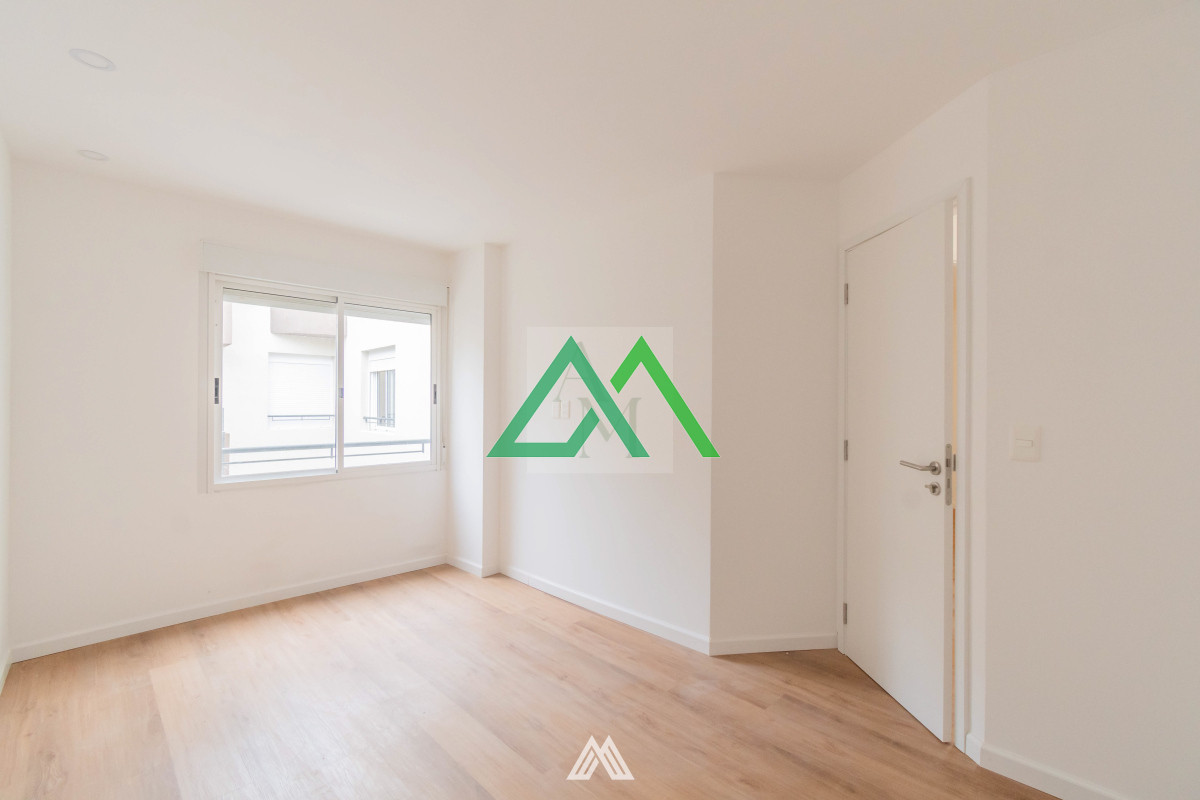Apartamento ID.44 - Venta de espectacular duplex de dos dormitorios en Tres Cruces ANV