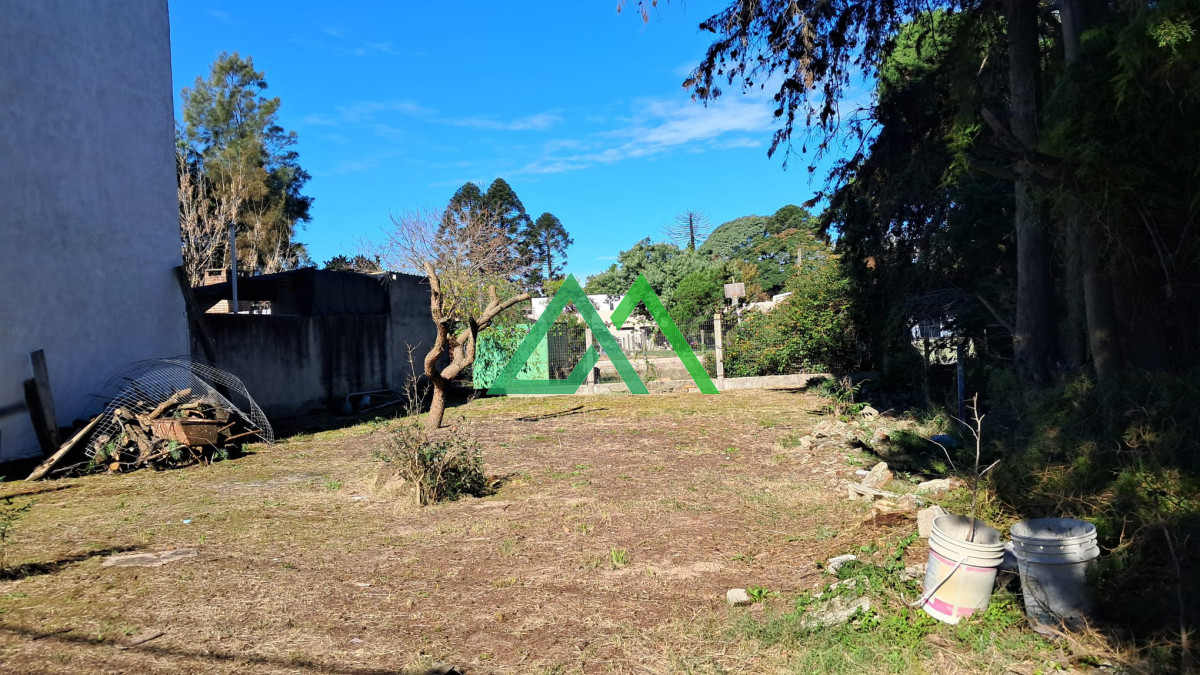 Casa ID.94 - VENTA DE CASA DE 3 DORMITORIOS + TERRENO  
