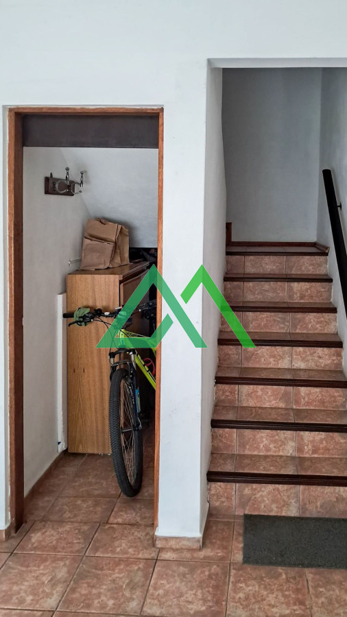 Casa ID.94 - VENTA DE CASA DE 3 DORMITORIOS + TERRENO  