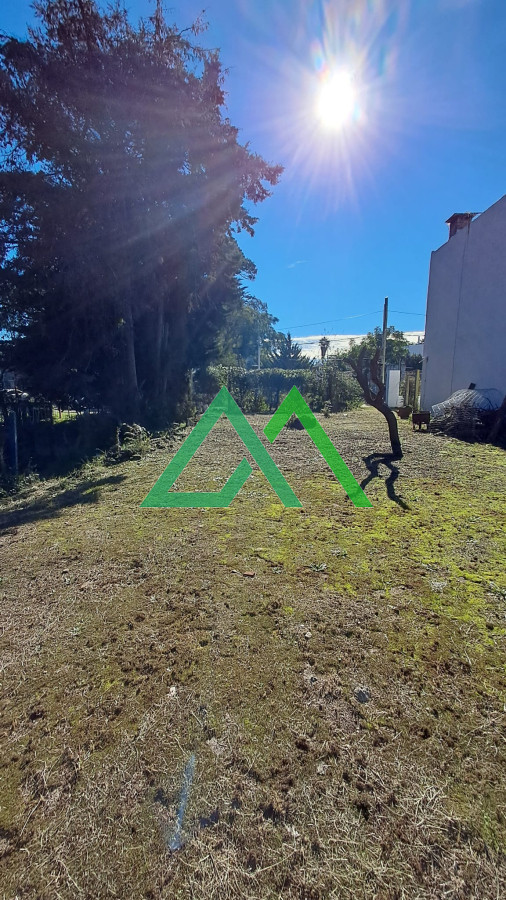 Casa ID.94 - VENTA DE CASA DE 3 DORMITORIOS + TERRENO  