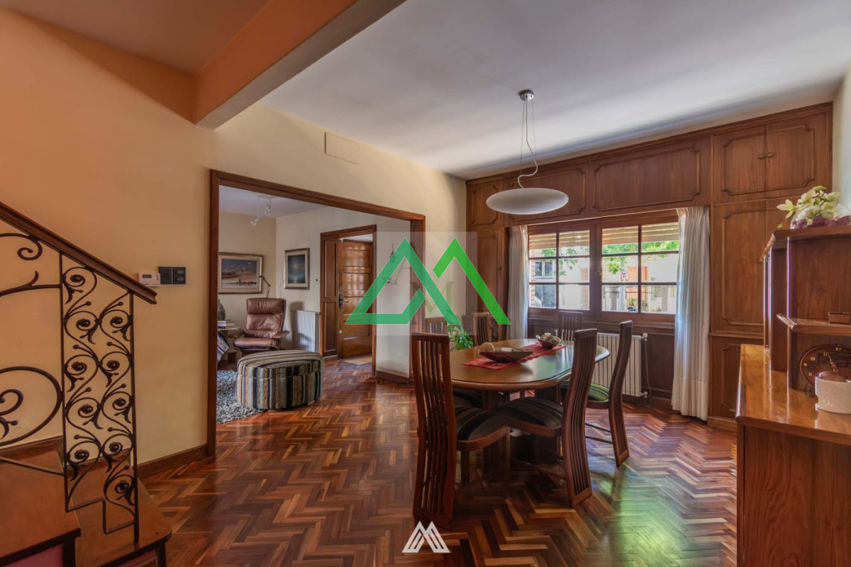 Casa ID.103 - Venta de casa en Pocitos con fondo verde, para entrar!!!