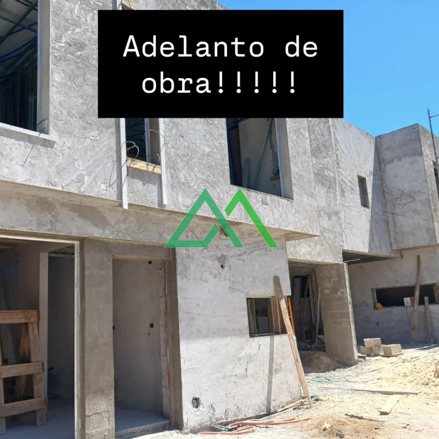 Casa ID.29 -  Venta de casa de 3 dormitorios, 3 baños, 2 cocheras, sobre Tajes