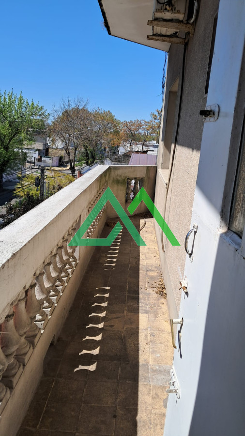 Casa ID.2 - ATENCION INVERSORES! CON RENTA