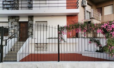 Venta de PH , dos dormitorios, Garaje, play room, dos baños, terraza, excelente estado, rentada en U%S 38000