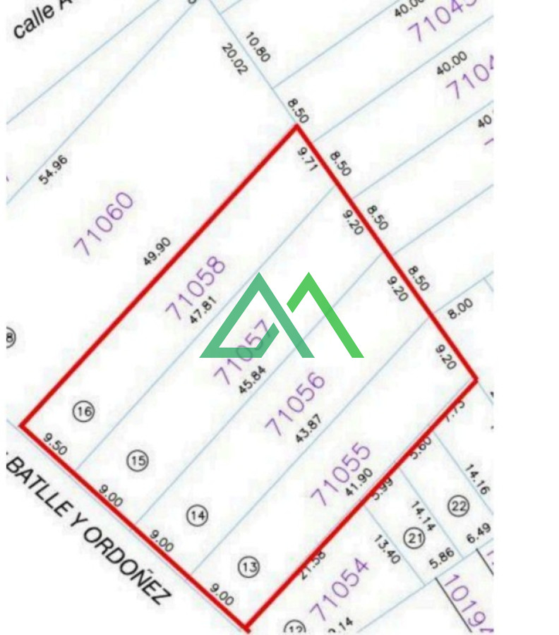 Terreno ID.51 - Venta de 4 padrones contiguos, Sobre Bulevar, gran frente, altura permitida 31 metros