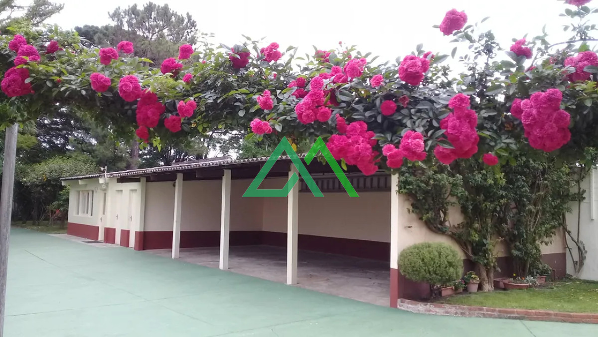 Hotel ID.19 - Venta de Hotel en Piriapolis a 120 metros de mar con exceente potencial!!!!