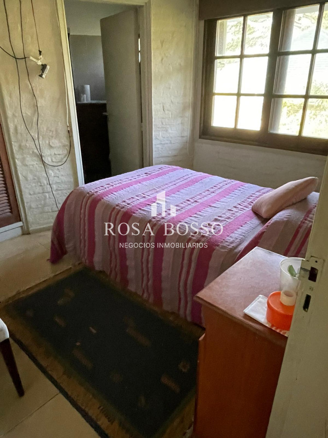 Apartamento ID.9728 - Casa Venta 5 dormitorios en Cantegril Punta del Este