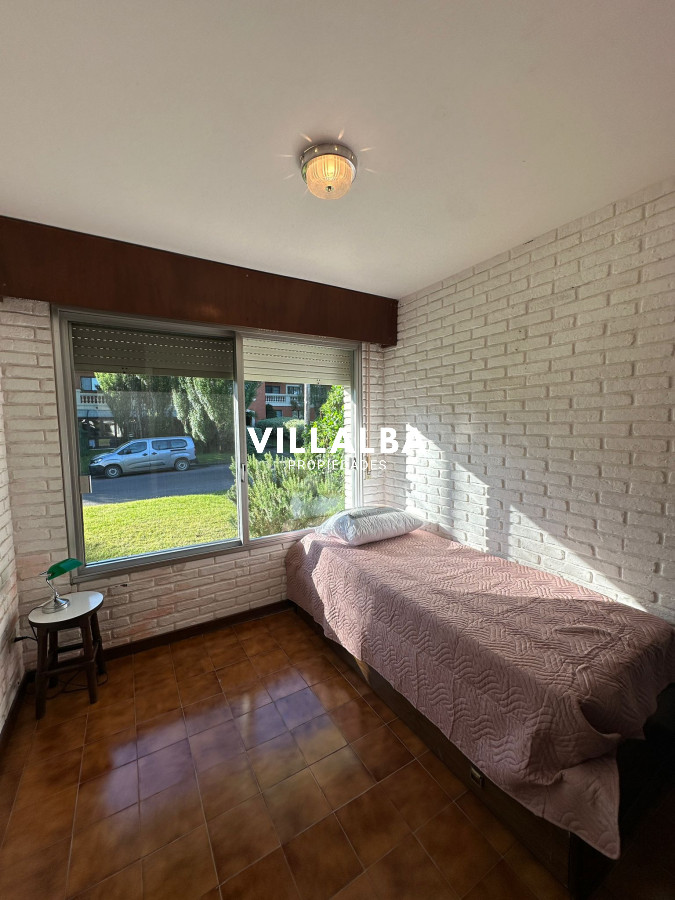 Casa ID.3597 - Csa en Venta en Punta del Este – Parada 9, Punta del Este