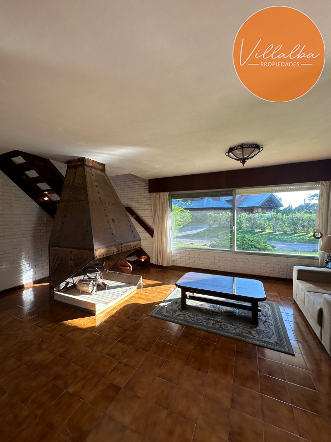 Apartamento ID.3597 - Csa en Venta en Punta del Este – Parada 9, Punta del Este