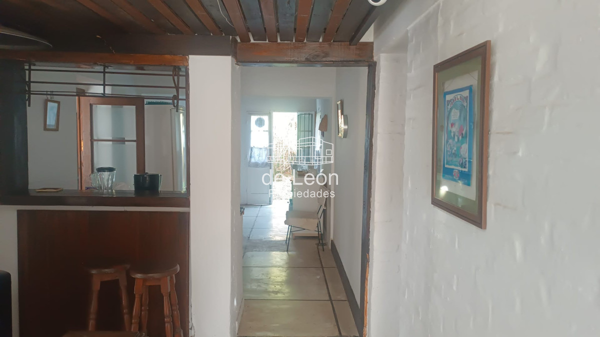 Casa ID.15382 - venta de cassa en la Barra Maldonado cinco dormitorios mas servicio con piscina
