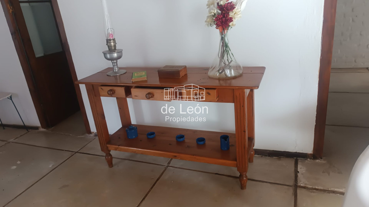 Casa ID.15382 - venta de cassa en la Barra Maldonado cinco dormitorios mas servicio con piscina