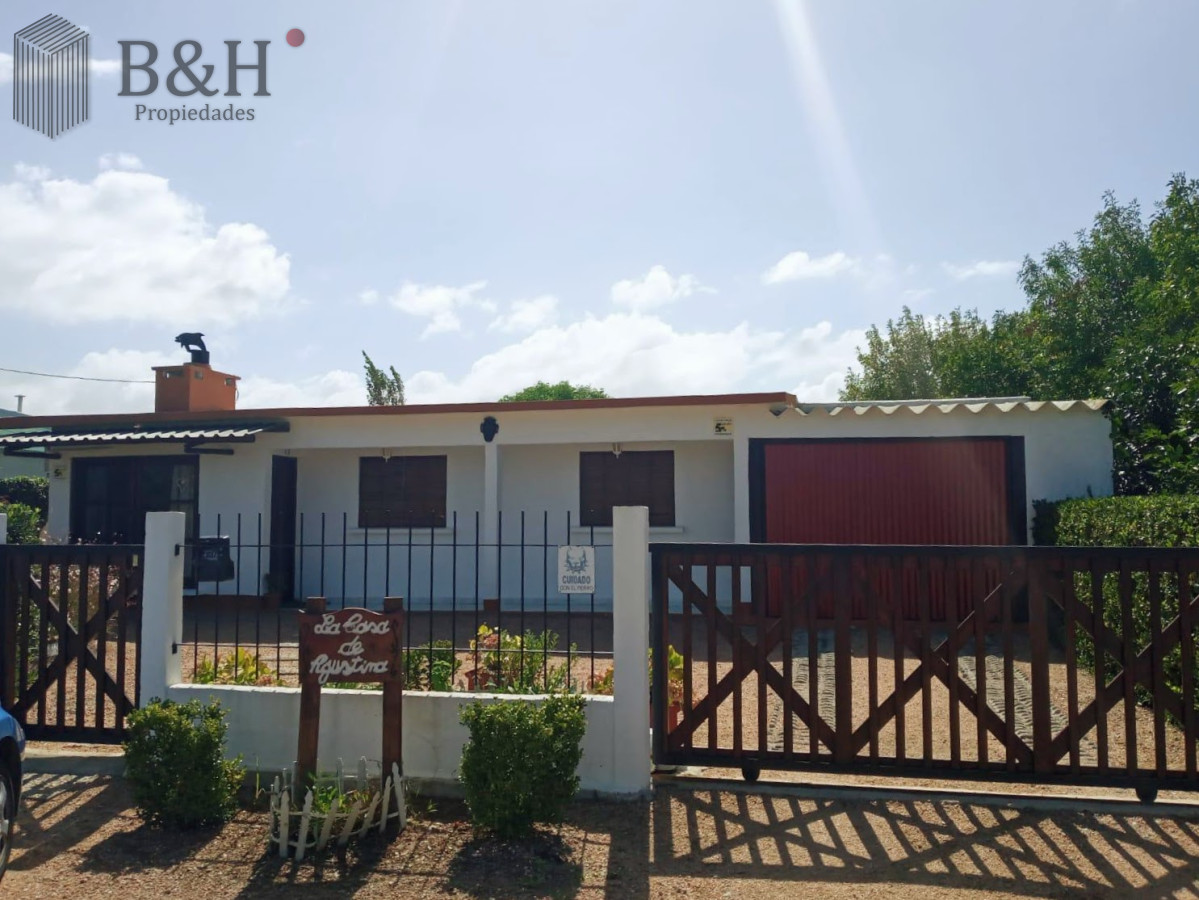 Casa ID.5647 - ¡Descubre Tu Nuevo Hogar en El Tesoro, Maldonado!