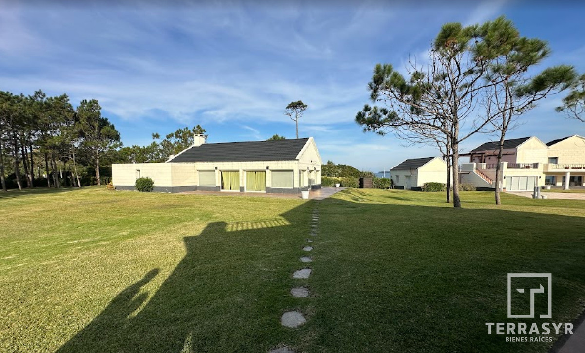 Casa ID.1534 - Mansion en playa mansa