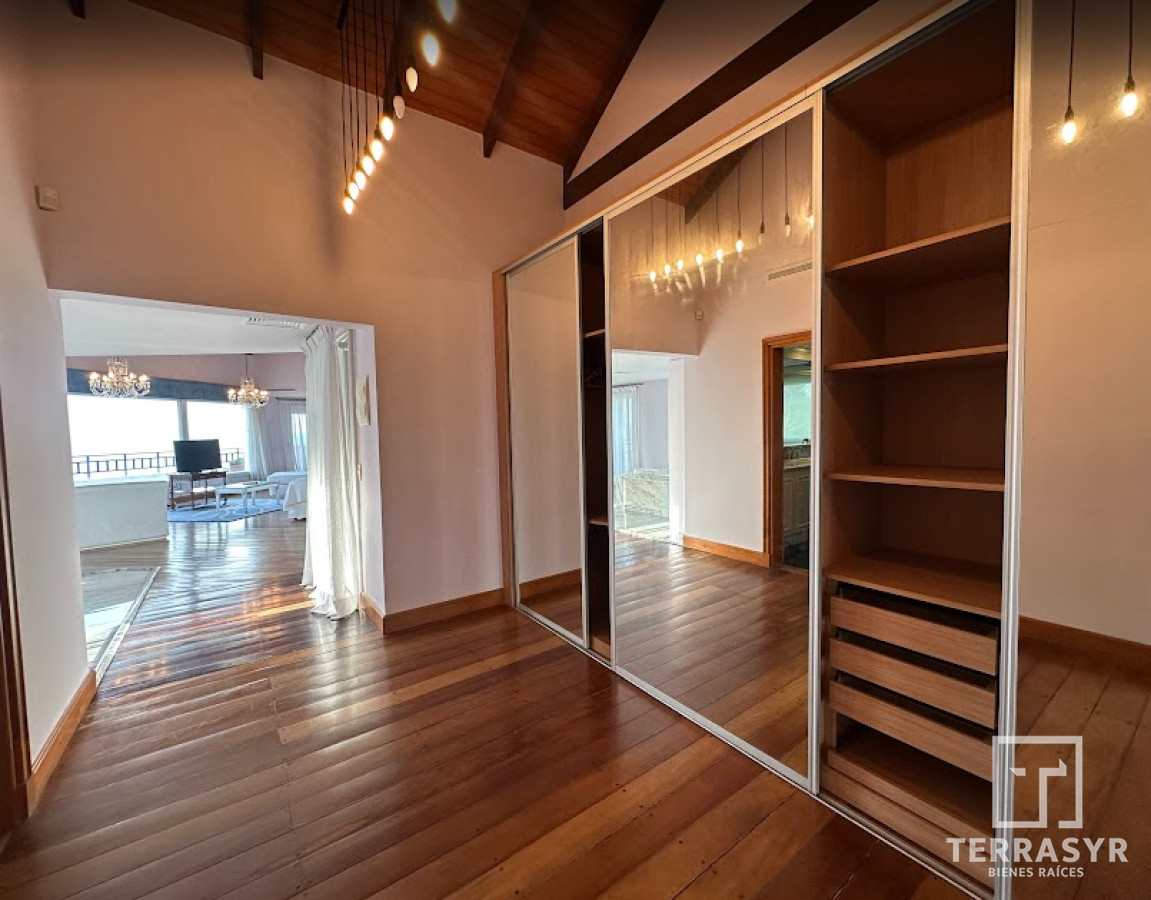 Casa ID.1534 - Mansion en playa mansa