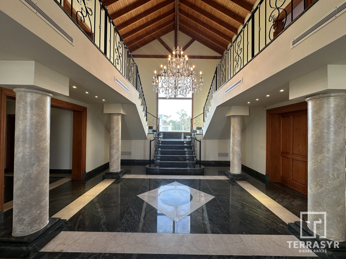 Casa ID.1534 - Mansion en playa mansa