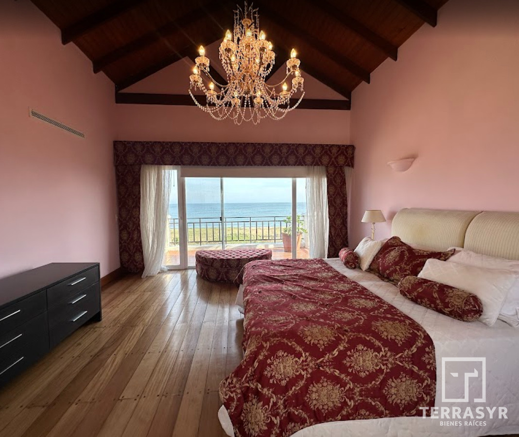 Casa ID.1534 - Mansion en playa mansa
