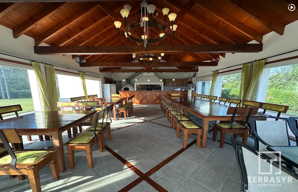Casa ID.1534 - Mansion en playa mansa