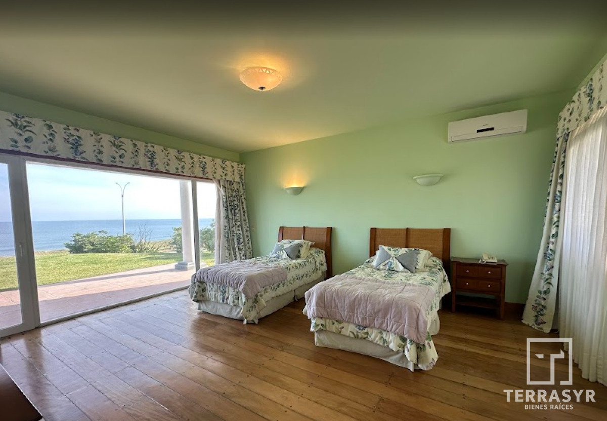 Casa ID.1534 - Mansion en playa mansa