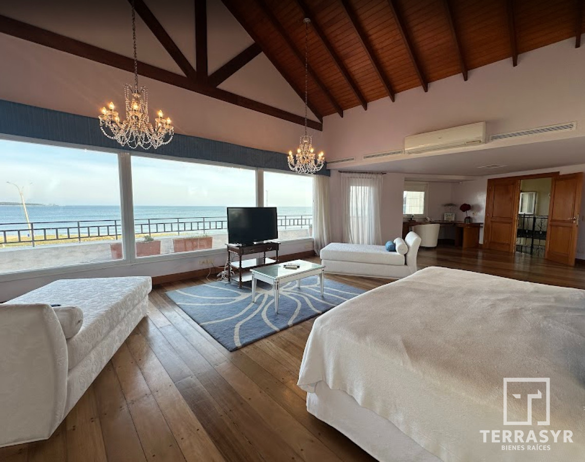 Casa ID.1534 - Mansion en playa mansa