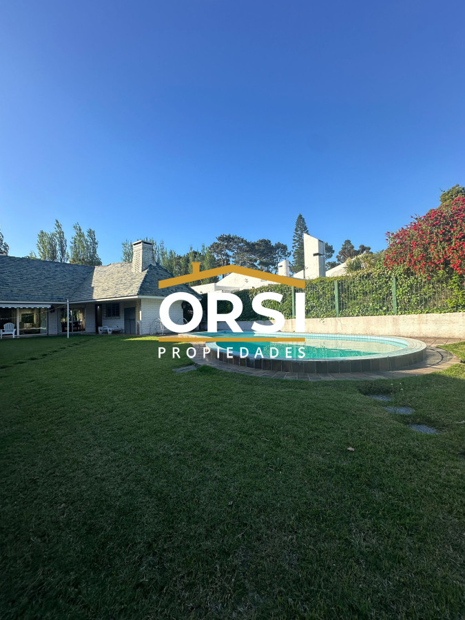 Casa ID.223 - Hermosa casa a pasos de Playa Mansa – Parada 9, Punta del Este