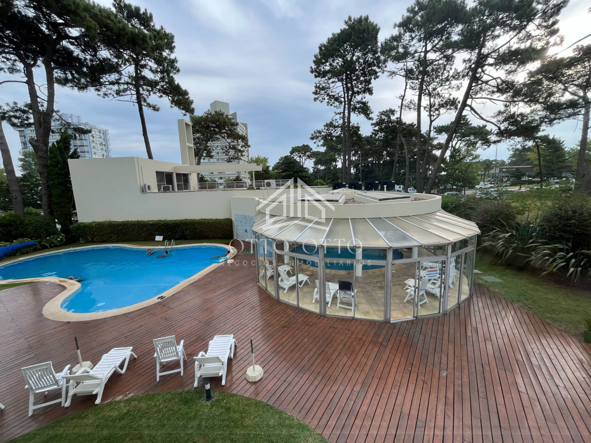 Apartamento ID.28598 - Apartamento en Venta en Punta del Este 