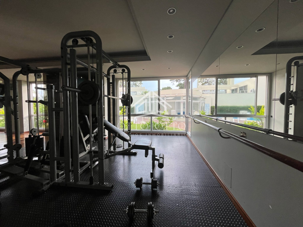 Apartamento ID.28598 - Apartamento en Venta en Punta del Este 