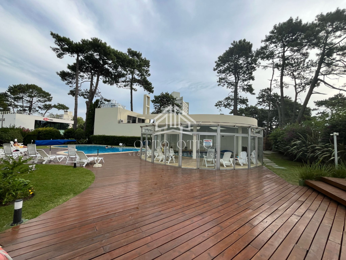 Apartamento ID.28598 - Apartamento en Venta en Punta del Este 