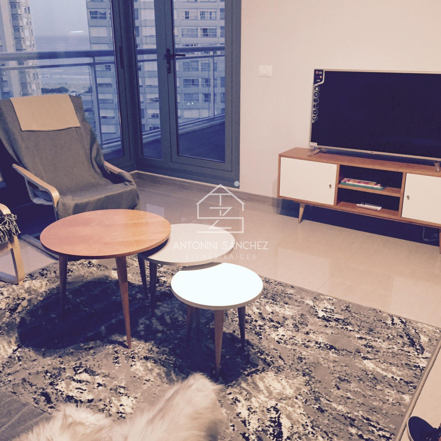 Apartamento ID.1593 - Torre Onix: Disfruta de tus vacaciones en Punta del Este