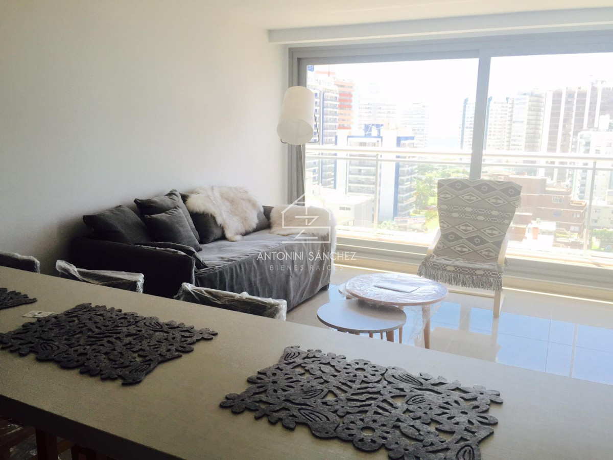 Apartamento ID.1593 - Torre Onix: Disfruta de tus vacaciones en Punta del Este