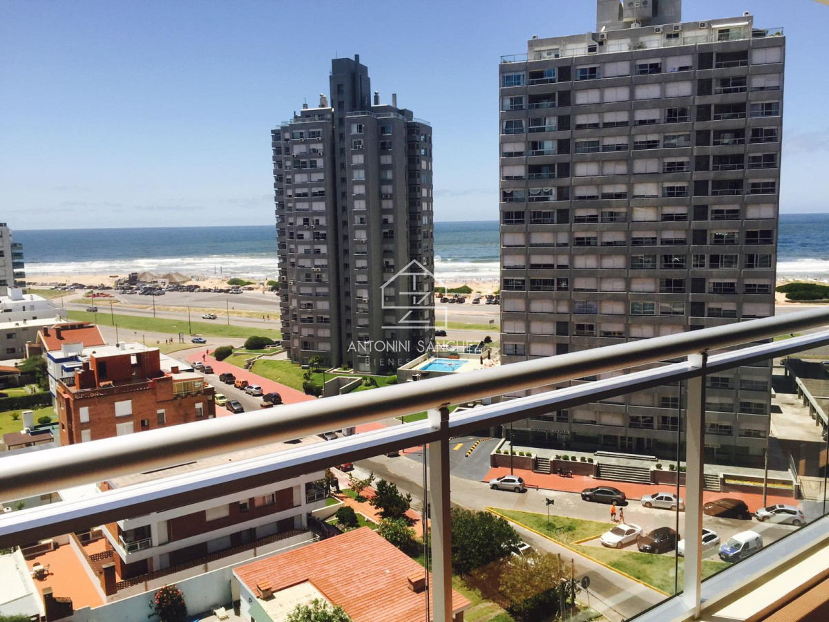 Apartamento ID.1593 - Torre Onix: Disfruta de tus vacaciones en Punta del Este
