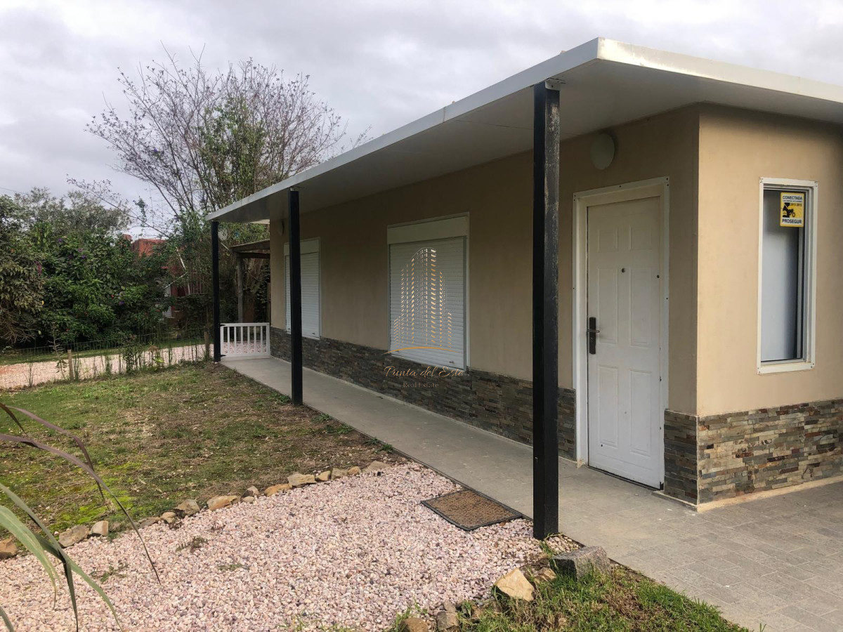 Casa ID.867 - Venta de casa de tres dormitorios en el Tesoro la Barra de Maldonado