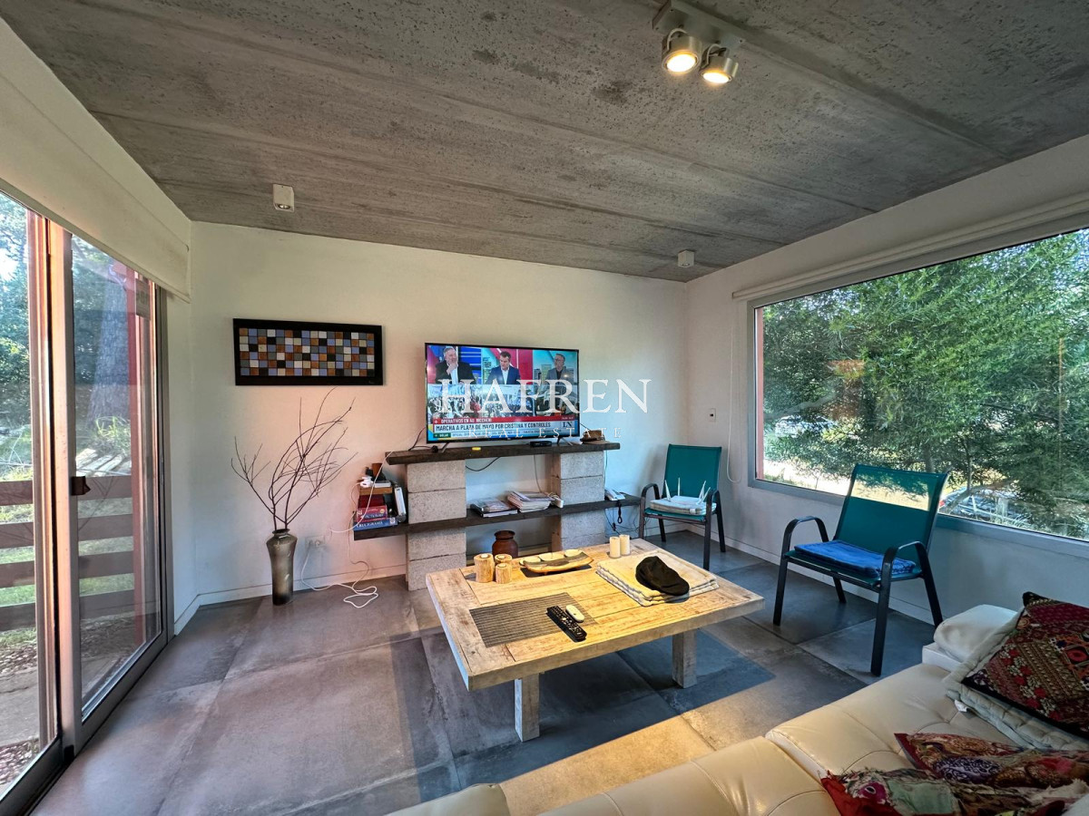 Casa ID.223 - Venta de casa con 3 dormitorios en suite en Montoya, La Barra, Punta del Este