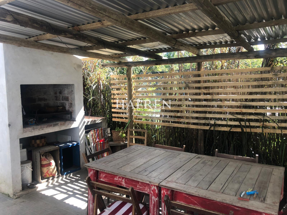 Casa ID.169 - Venta de casa de tres dormitorios en el Tesoro la Barra de Maldonado