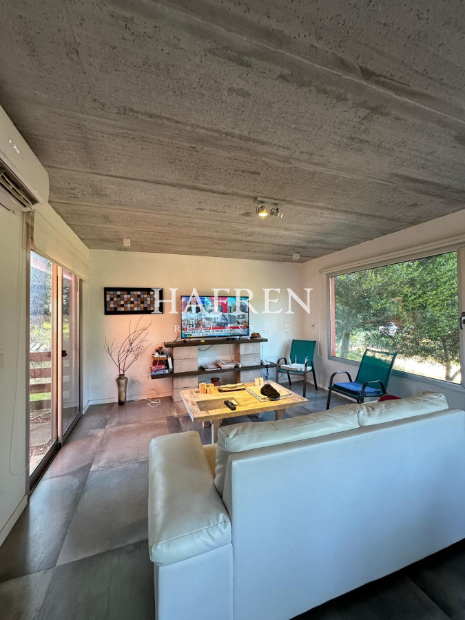 Casa ID.223 - Venta de casa con 3 dormitorios en suite en Montoya, La Barra, Punta del Este