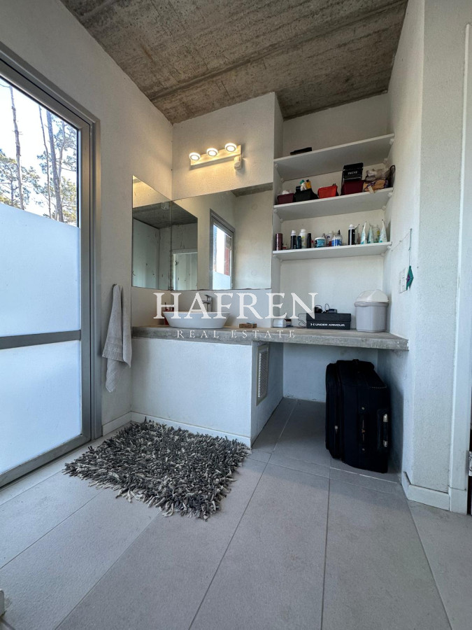 Casa ID.223 - Venta de casa con 3 dormitorios en suite en Montoya, La Barra, Punta del Este