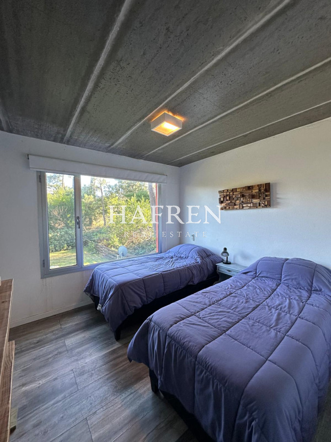 Casa ID.223 - Venta de casa con 3 dormitorios en suite en Montoya, La Barra, Punta del Este