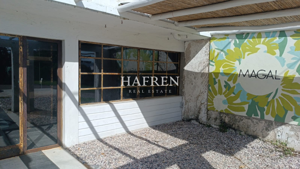 Local Comercial ID.221 - Venta o alquiler de local comercial en Montoya La Barra