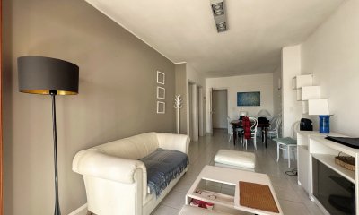 Apartamento en venta en Punta del Este en parada 1 de la Brava