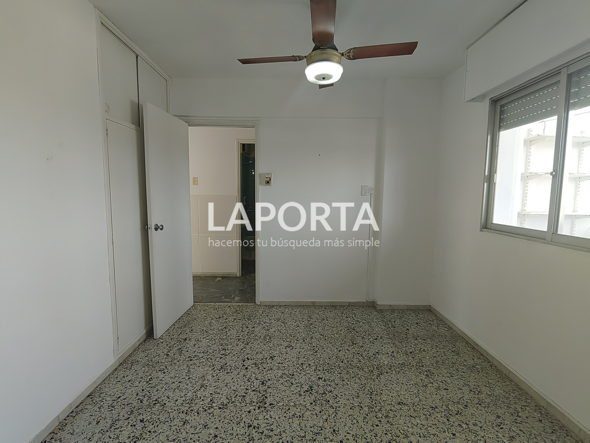 Apartamento ID.900/Apartamento-en-venta-en-el-centro-de-Salto - Apartamento en venta en el centro de Salto