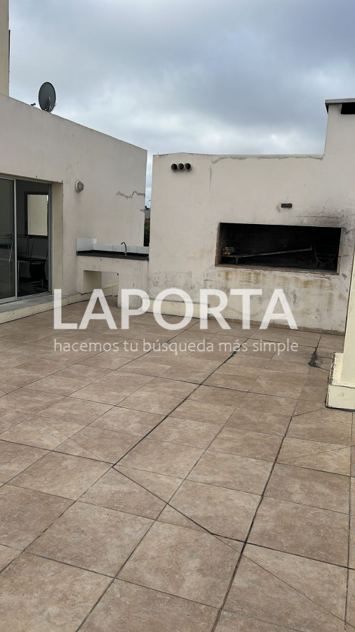 Apartamento ID.350/Alquiler-monoambiente-en-Parque-Batlle-con-vistas-despejadas,-al-mar-y-a-al-parque. - Alquiler monoambiente en Parque Batlle con vistas despejadas, al mar y a al parque.